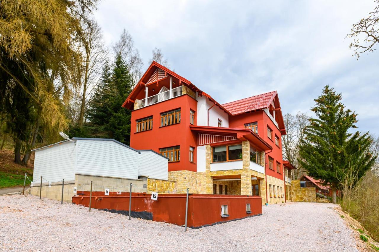 Penzion Zamecek Johannisbad Exterior foto